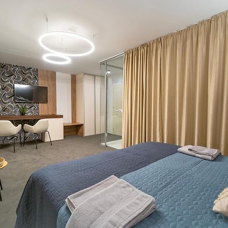 Hotel Zemplin トレビショフ エクステリア 写真