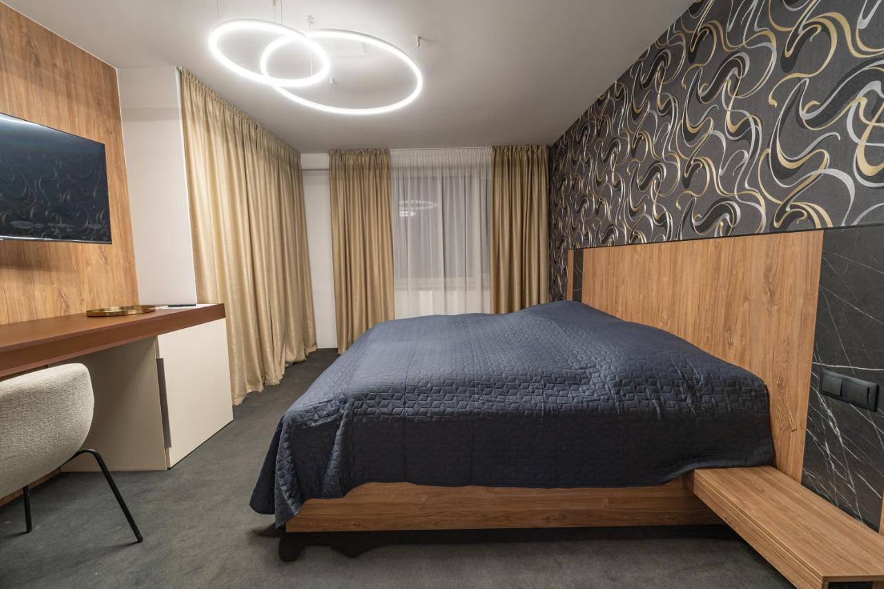 Hotel Zemplin トレビショフ エクステリア 写真